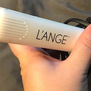 Lange straightener.